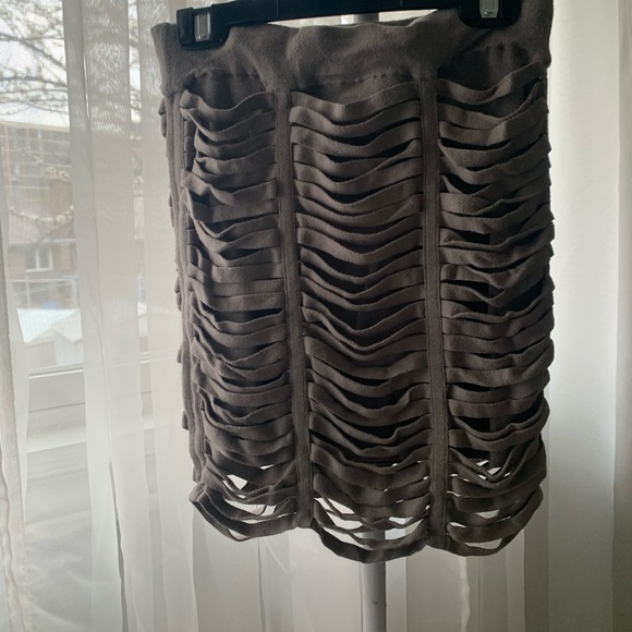 Gray string skirt or shirt - Picture 9 of 12